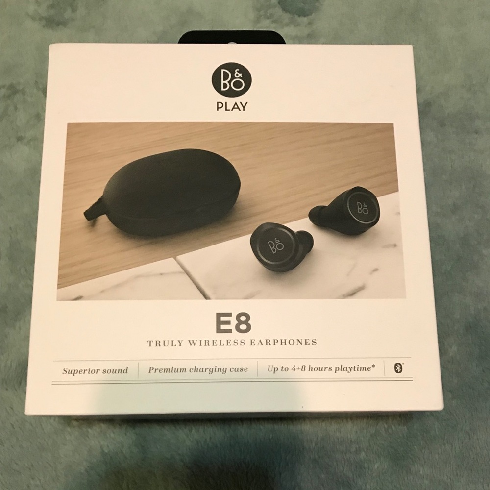 BANG & OLUFSEN E8 True Wireless Earphones